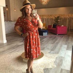 Meet your Posher, Caitlin